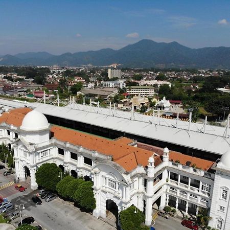 Palm Seremban Hotel Екстериор снимка