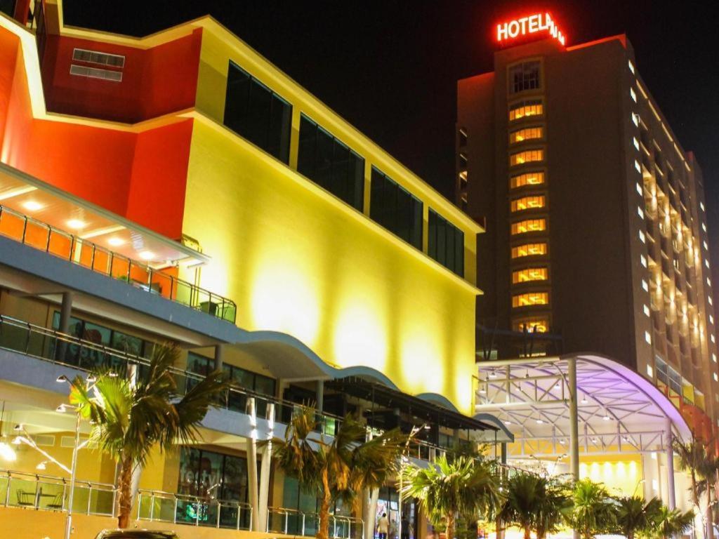 Palm Seremban Hotel Екстериор снимка