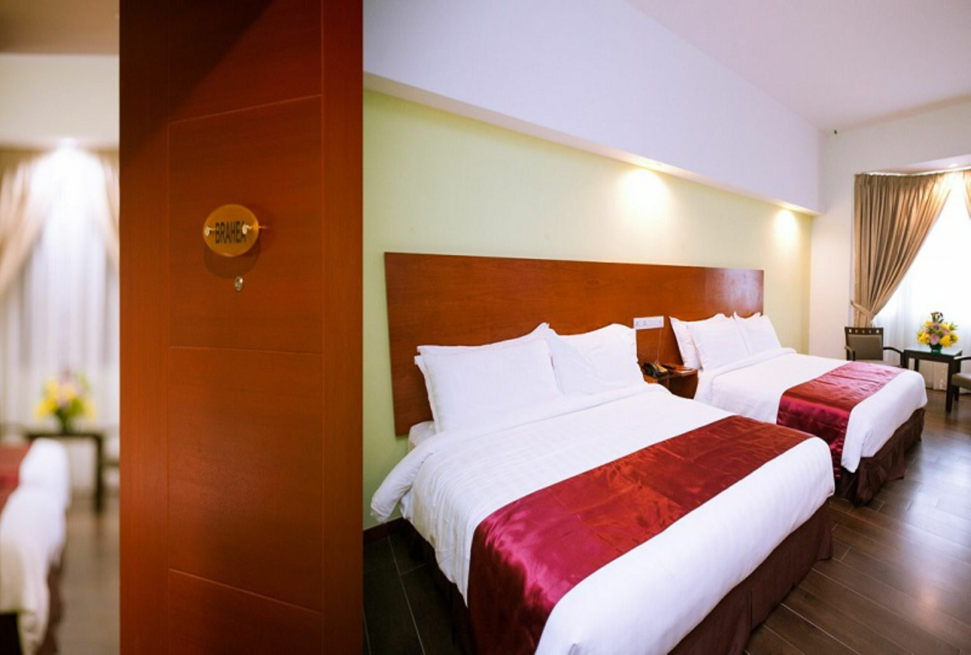 Palm Seremban Hotel Екстериор снимка